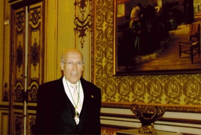 El Excmo. Sr. D. Agustín García Asuero elegido miembro de la Academia de Ciências Farmacêuticas de Portugal 