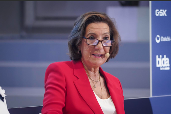 La Excma. Sra. Dª. María Pilar Gómez-Serranillo Cuadrado en el Observatorio de la Sanidad 2025